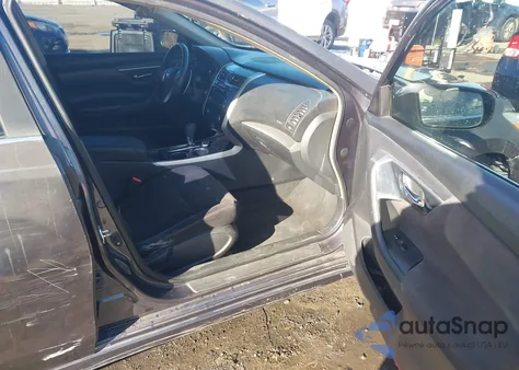 2013 Nissan Altima 3.5 S z USA, uszkodzony, nr VIN 1N4BL3AP8DC106624